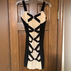 Bellissimo Dress Size Medium